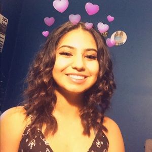 Meet your Posher, Angela